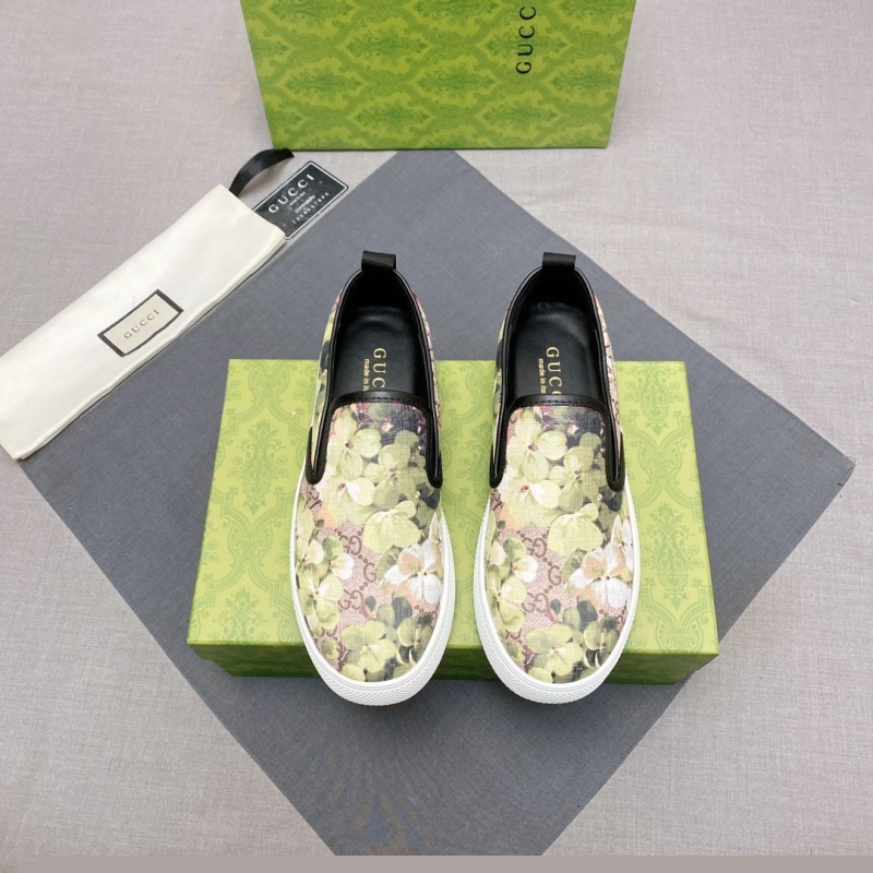 G*u*i casual shoes